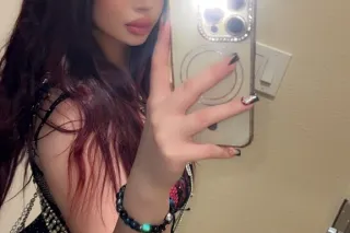 The One & Only Naughtymaria🌹 Your Favorite FunSize Red Head🍒😽 Outcall only 📞 FACETIME VERIFY - Image 10