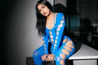 Cum see this Exotic freak💦😘here for a short time - Image 4