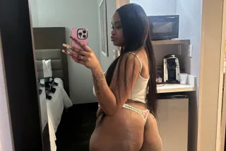 Your Favorite Girl 💦 FACETIME SHOWS 📲 Curvy 🌶 Creamy Wet 💦 Ready To Play ALWAYS 😘 - Image 3