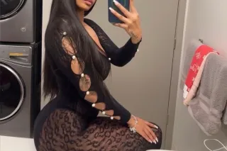 Dream Girl 🩷 - Image 1