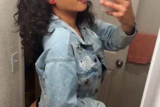 Simply Unforgettable: Slim-Thick Beauty & Pure Vibes 🥂 Qv 120🌹 - Image 5