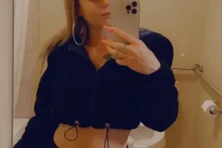 petite burnette 🫦 available NOW OUTCALL 📍 - Image 2