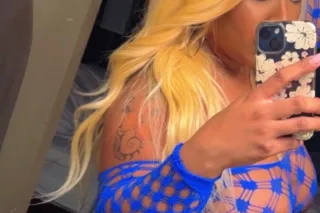 incall or out only in town for a few days 💦🍑😜 - Image 4